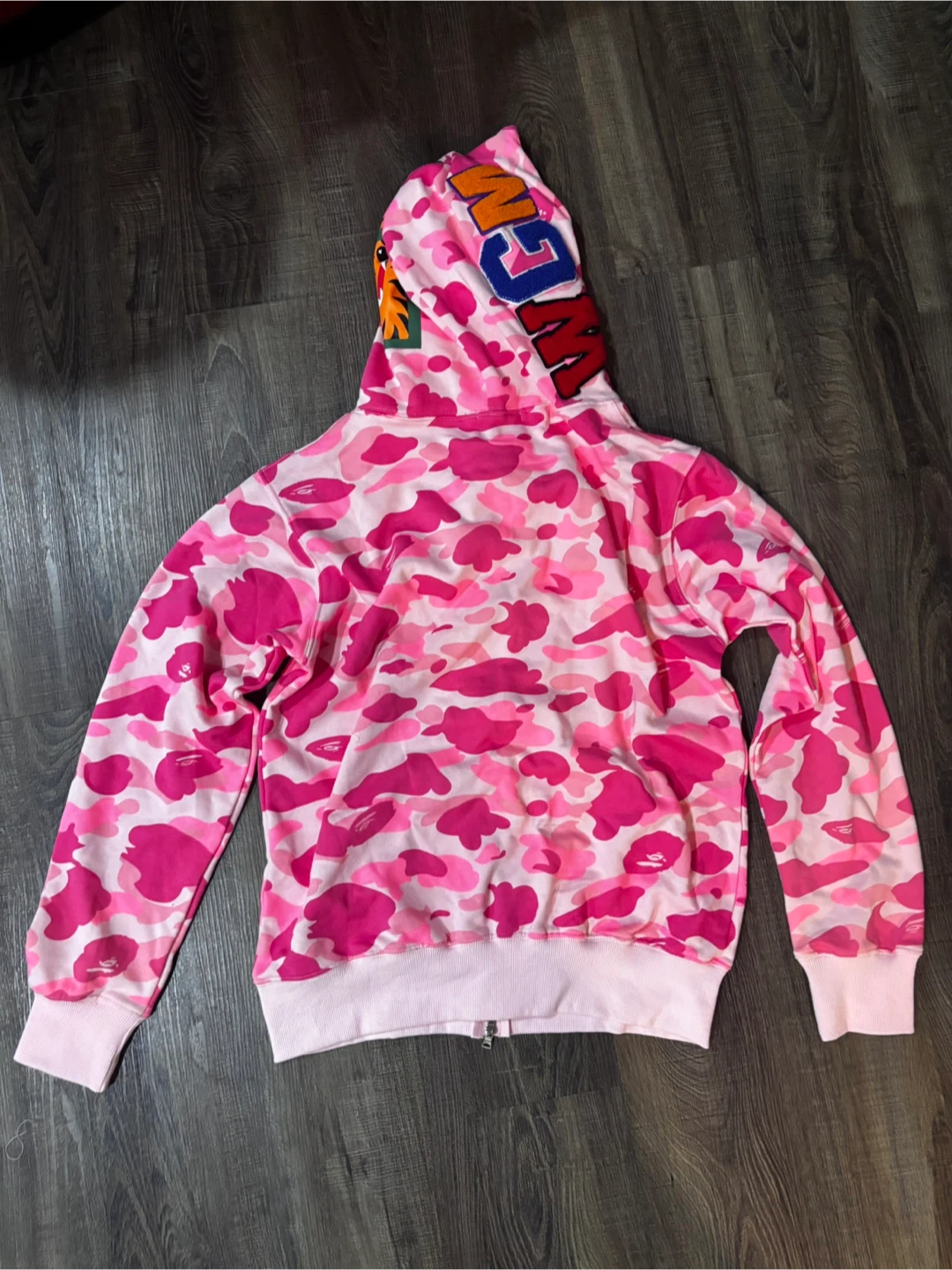 pink bape rep hoodie - photo 2