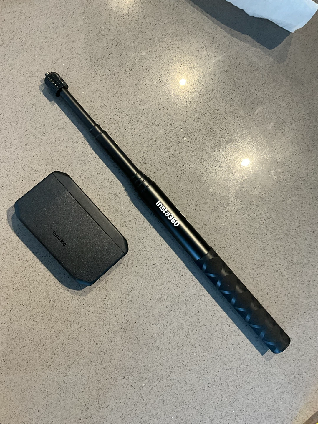 Insta360 Battery Charging Case and Invisible Selfie Stick - photo 2
