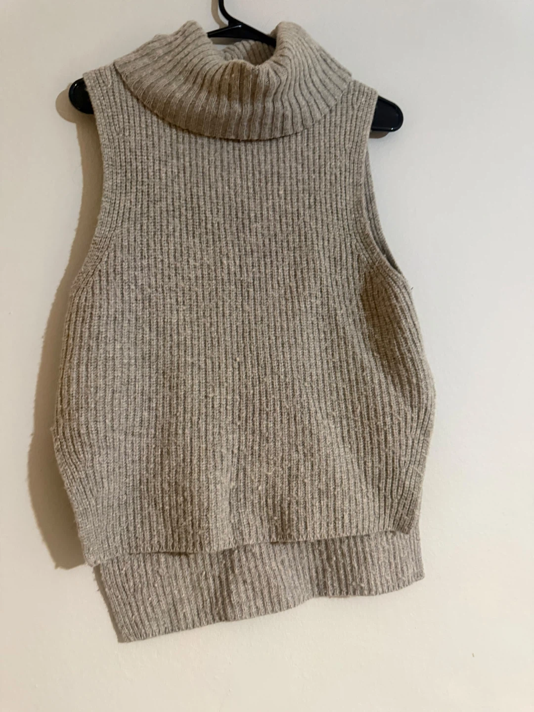 Uniqlo Navy Knit Vest Size Small - photo 5
