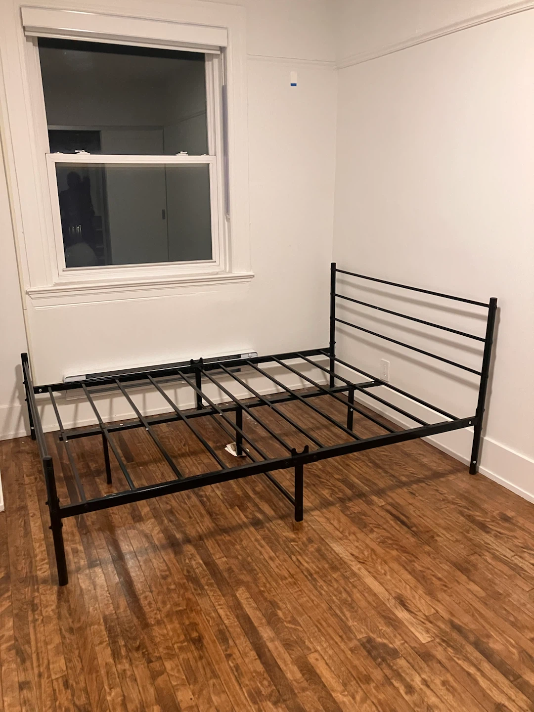 Metal Bed Frame (Double)