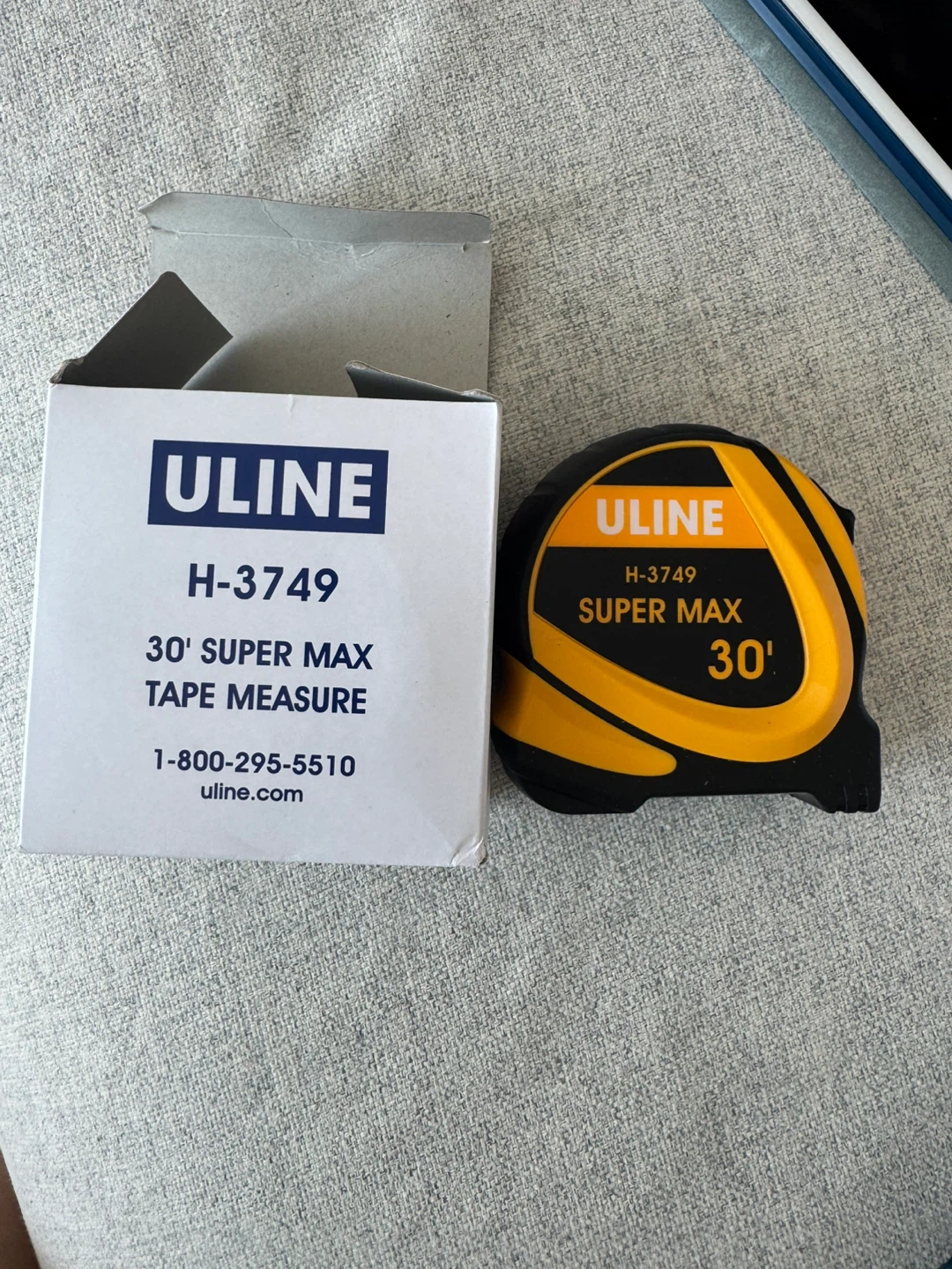 Uline H-3749 Super Max 30' Tape Measure - photo 2