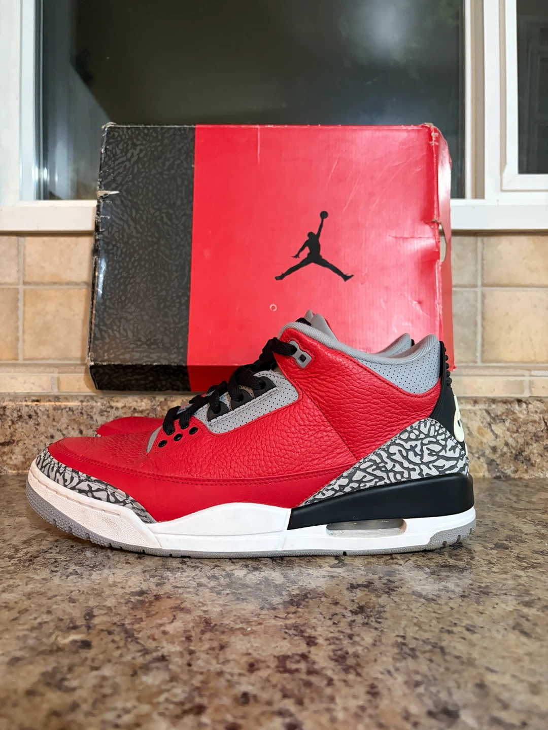 Nike Air Jordan 3 Red Cement - photo 3