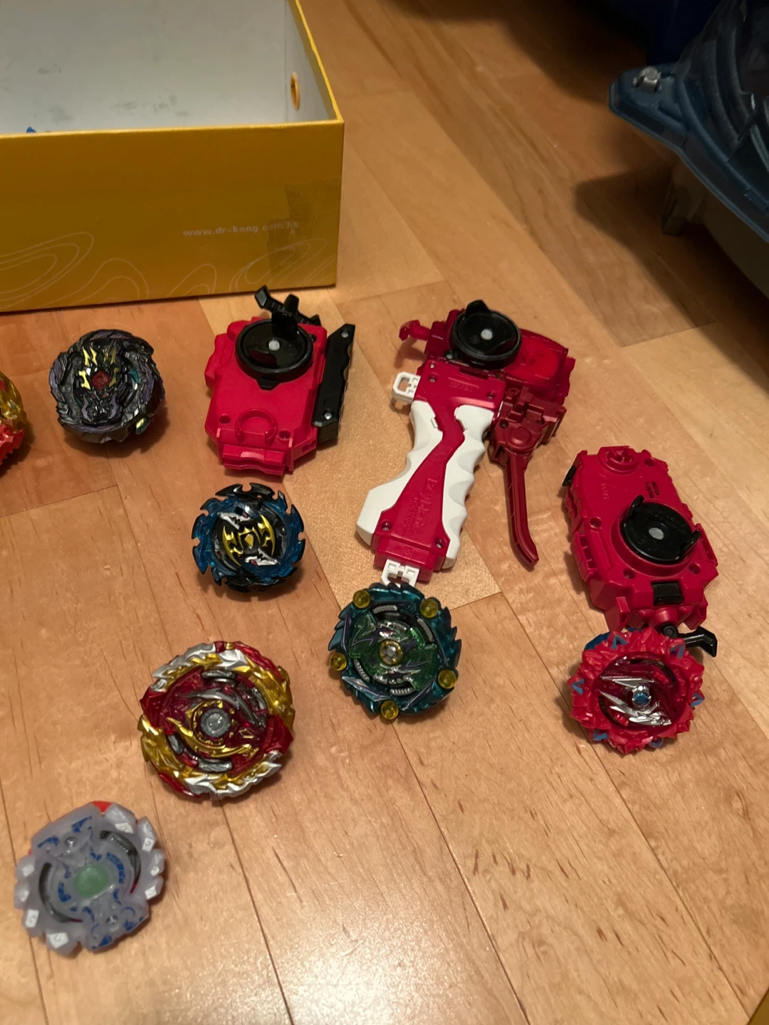 Beyblades - photo 3