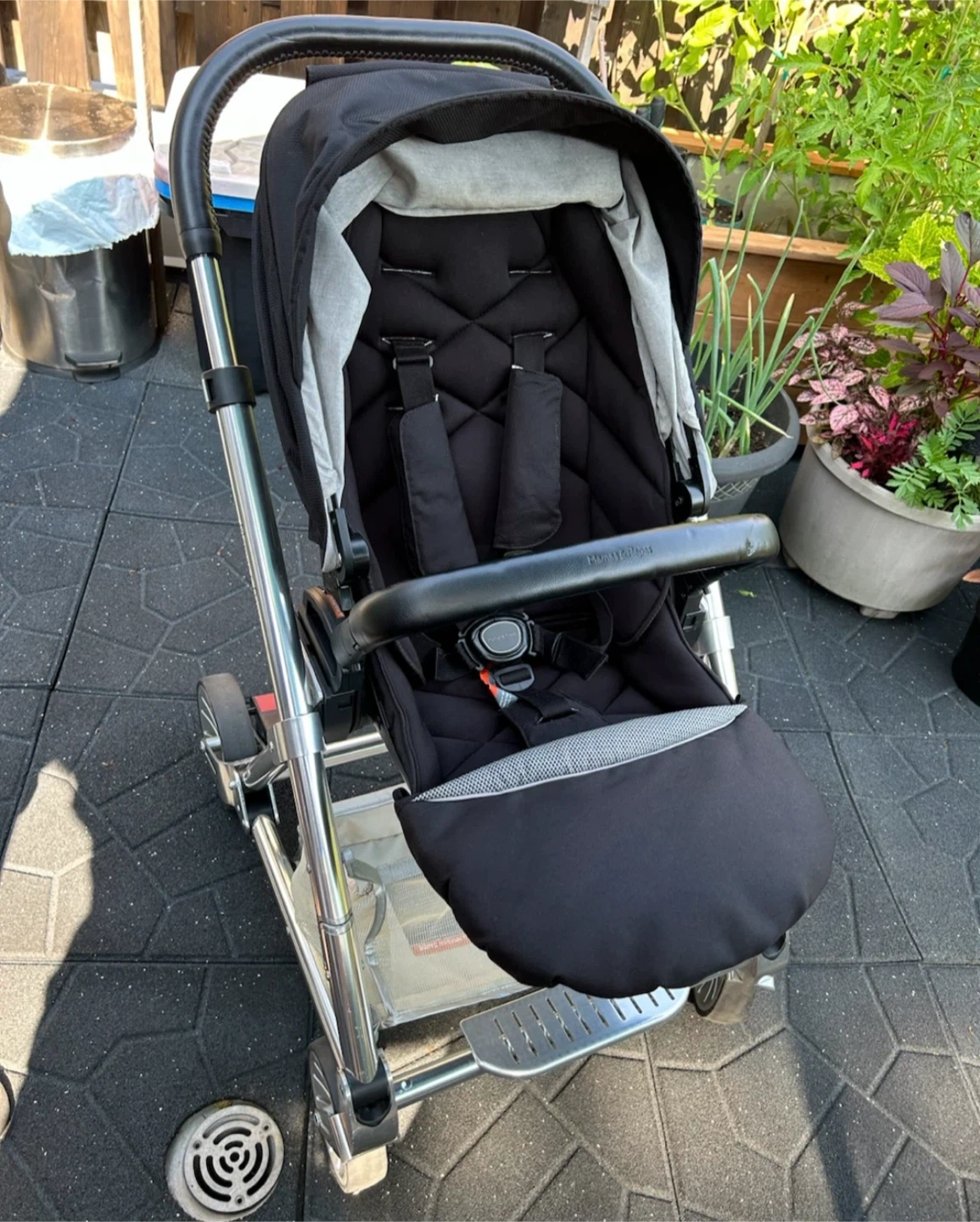 Mamas & Papas Ocarro Pram Stroller