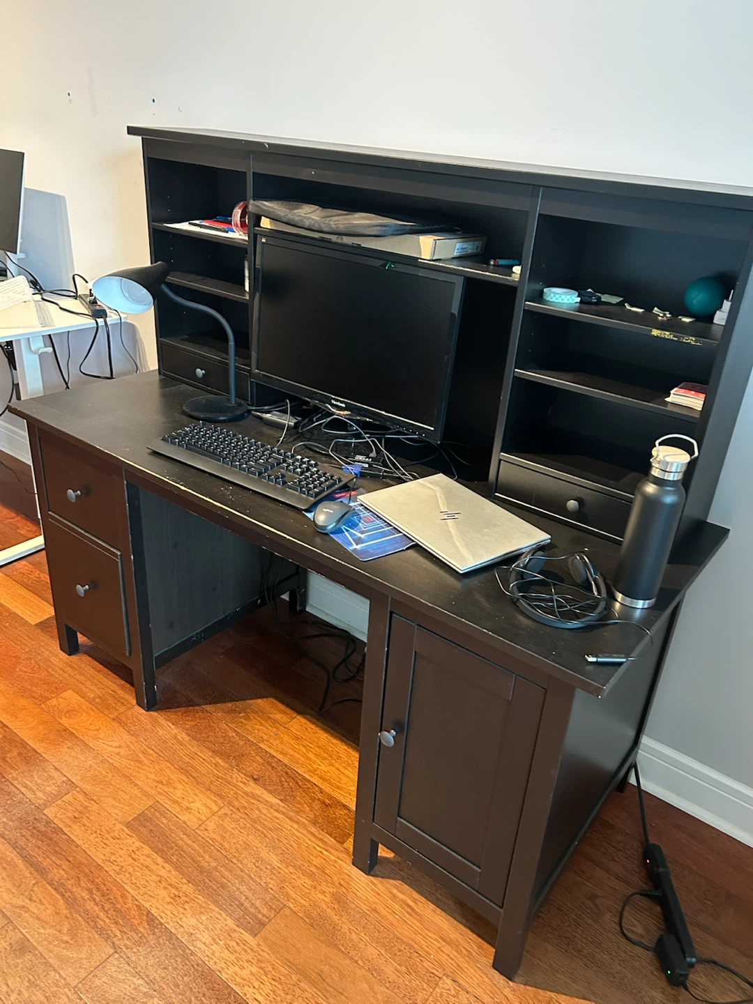 Black computer desk
