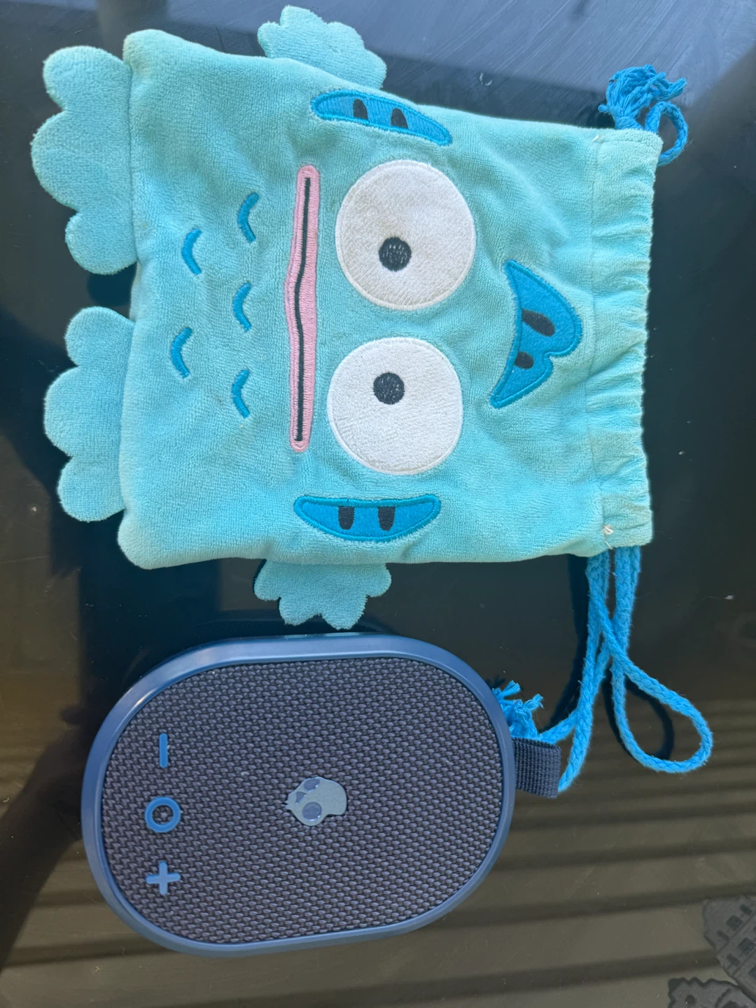 WATER RESISTANT SKULL CANDY “KILO” SPEAKER 24 HOUR BATTERY