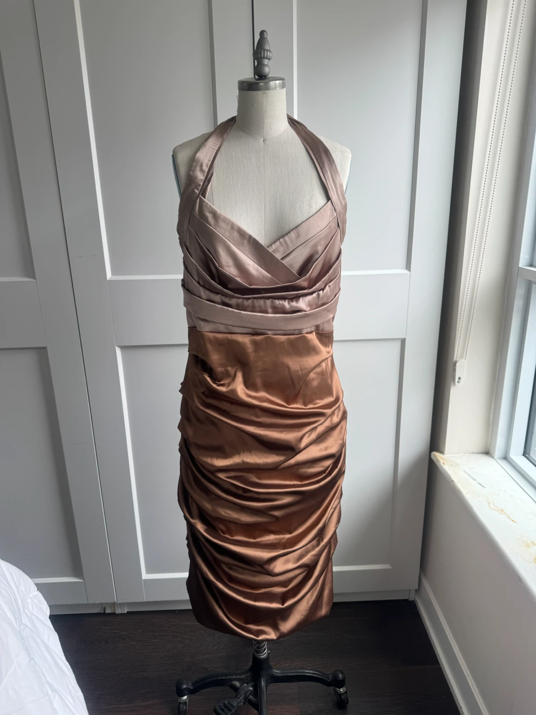 LE CHÂTEAU Dress Size XL Brand New Never Worn
