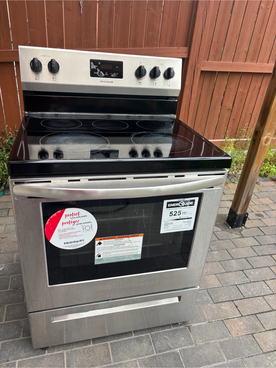 Frigidaire Electric Range used