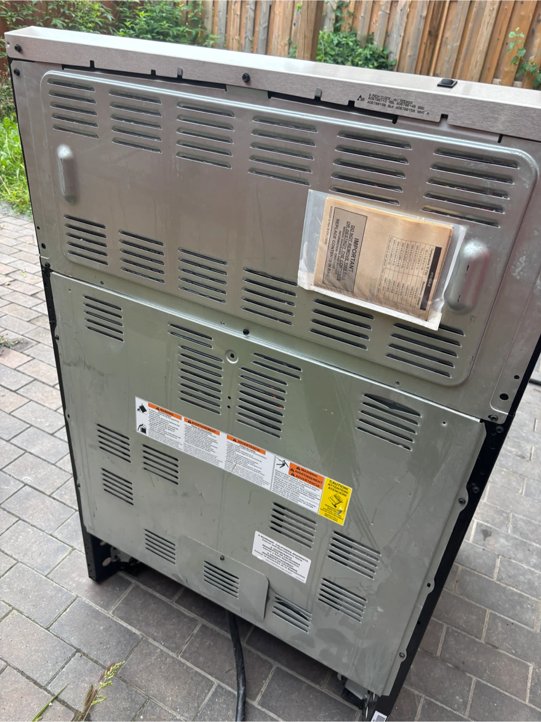 Frigidaire Electric Range used - photo 2