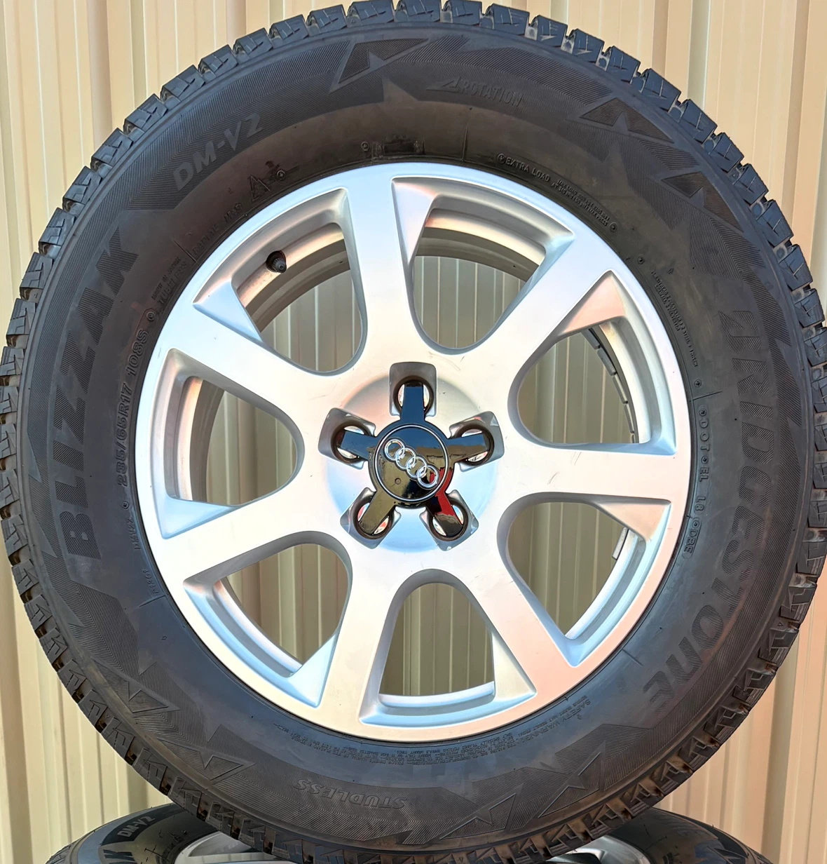4 x 235/65/17 BRIDGESTONE WINTER TIRES AND AUDI RIMS $1450 - photo 4