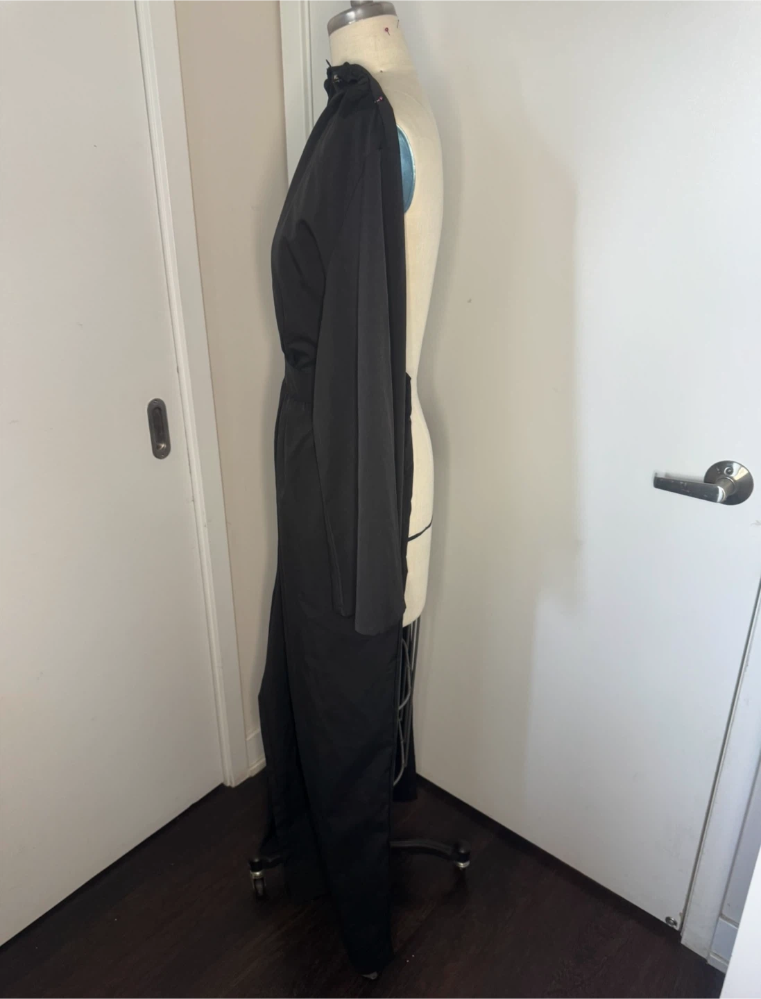 Brand new, never worn. Fits a Ladies size 14-16. Very stylish - photo 5