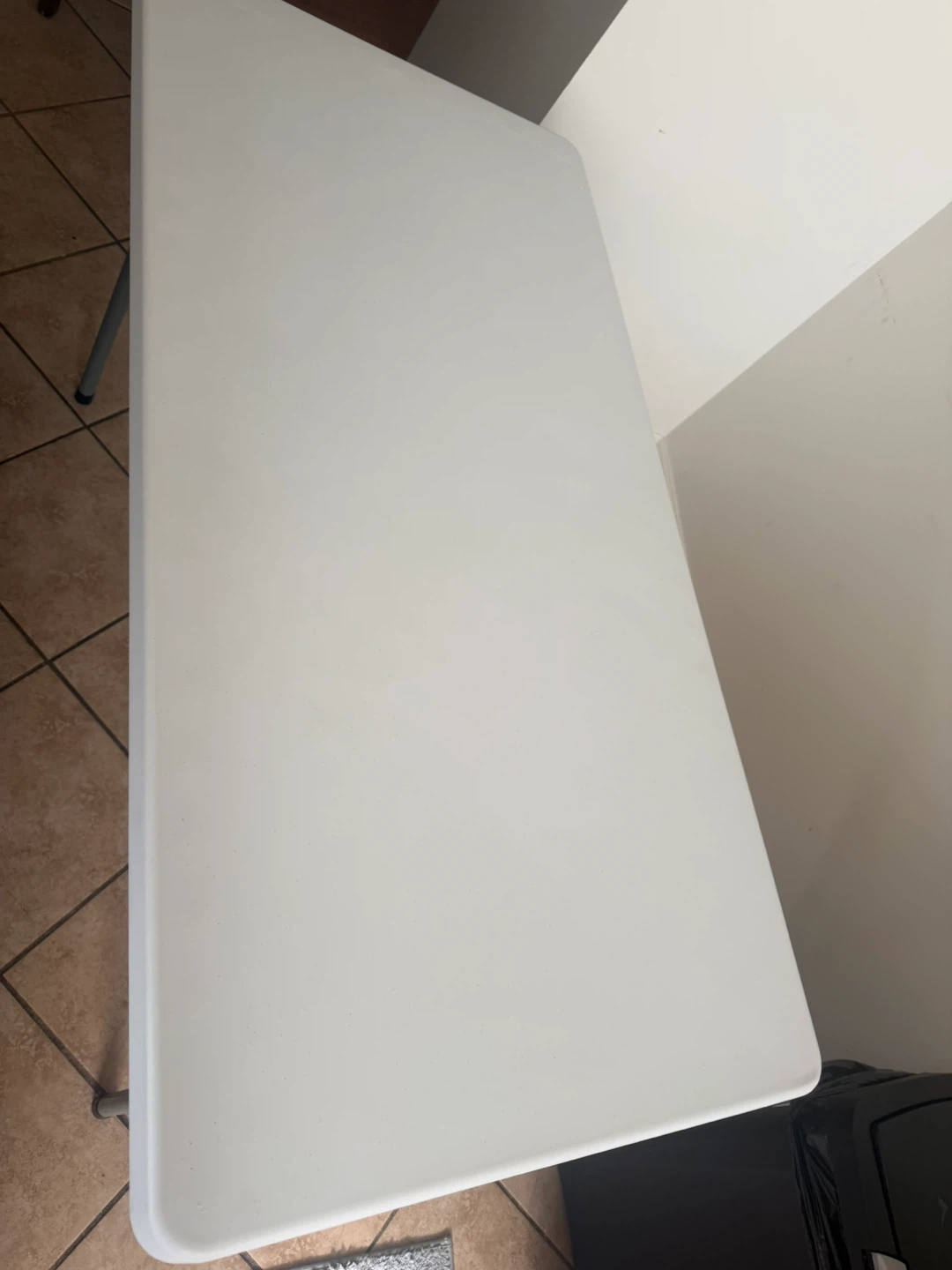 White Folding Table - photo 3