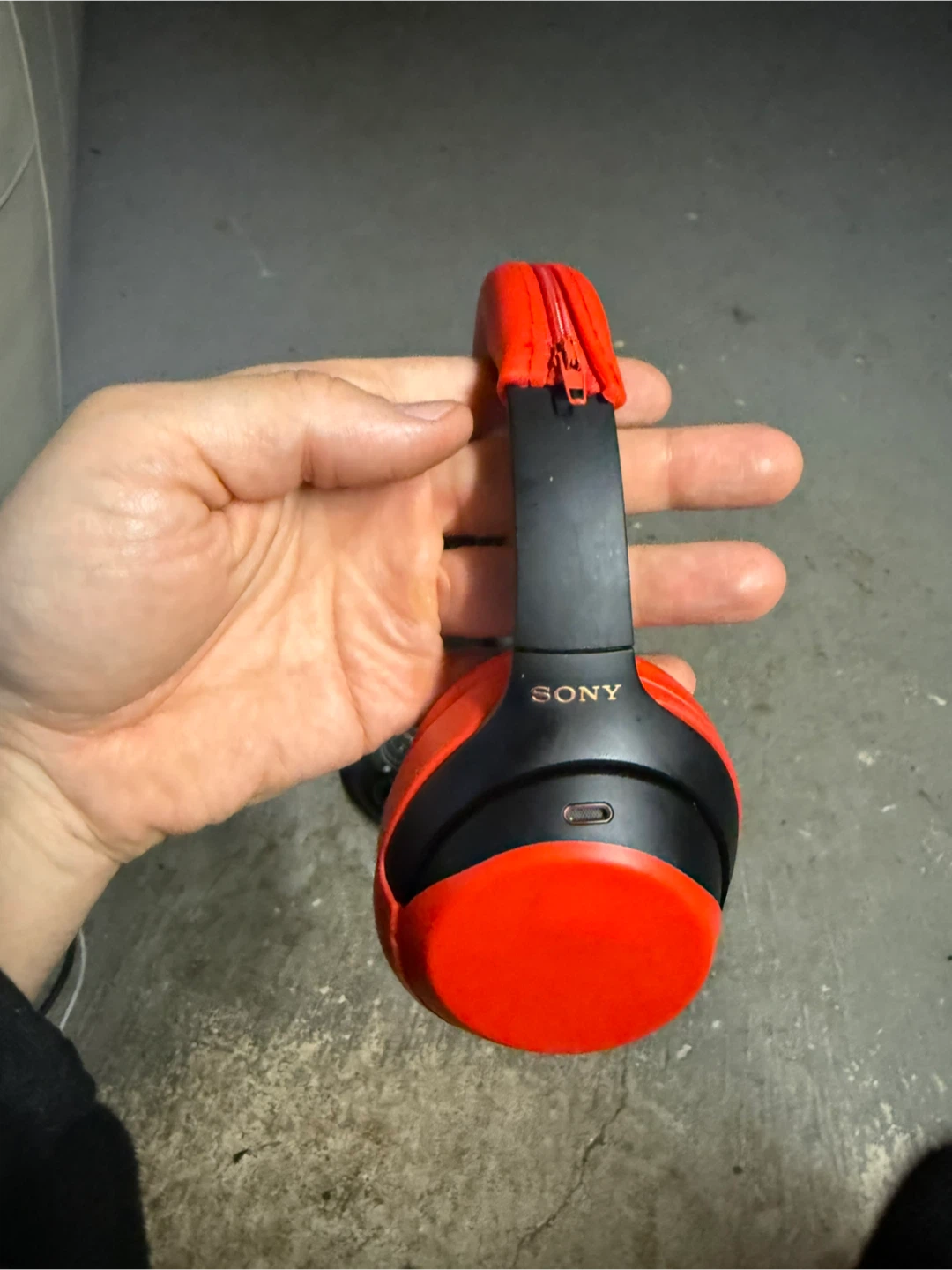 Sony WH-1000XM4 Wireless Noise Canceling Headphones - photo 2