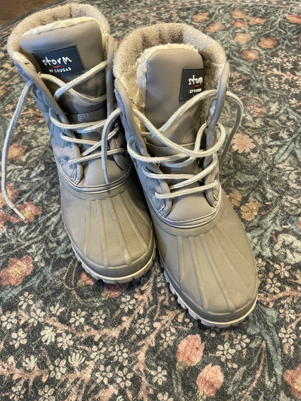Sz 7 - Storm by Cougar Winter Boots