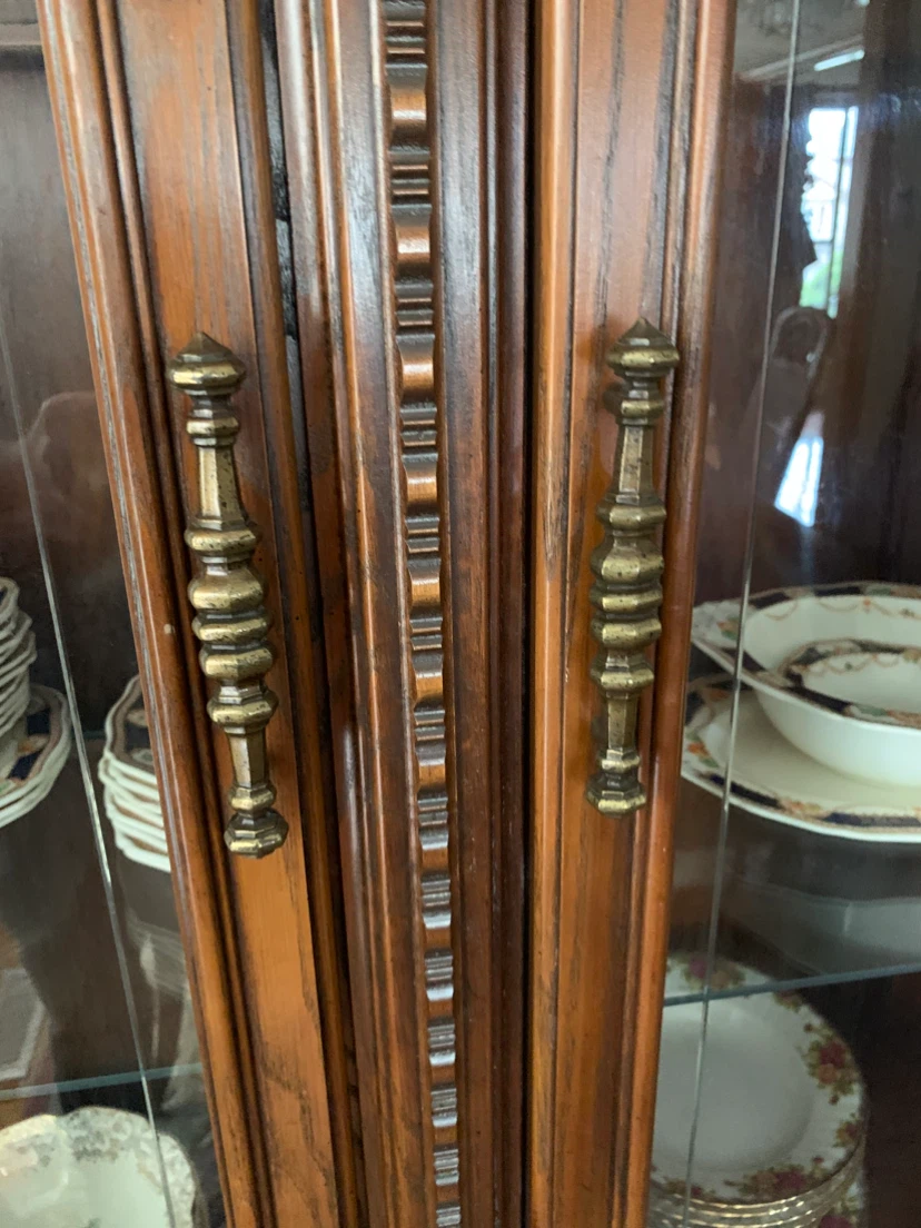 Dining Room Set with Table, 6 Chairs and Hutch - photo 4