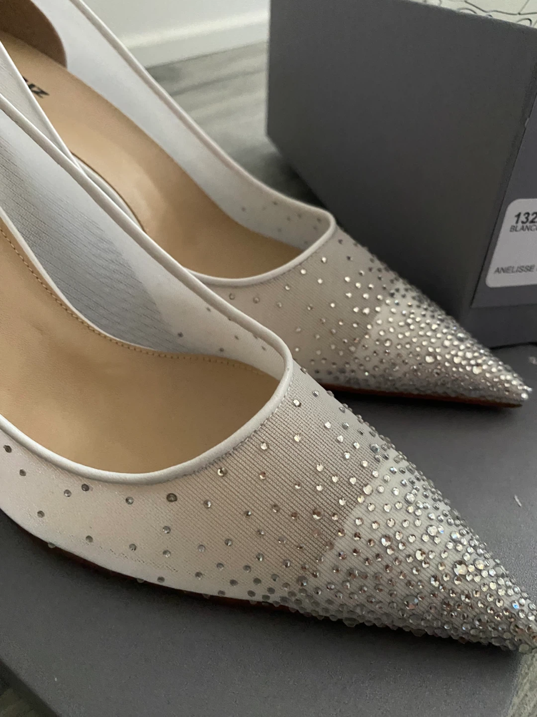 Lola Cruz White Embellished Mesh Pumps Size 40 - photo 2