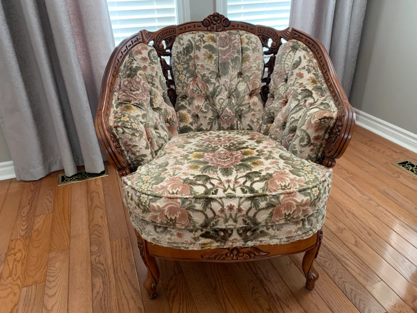 Vintage Floral Sofa and Matching Armchair - photo 5