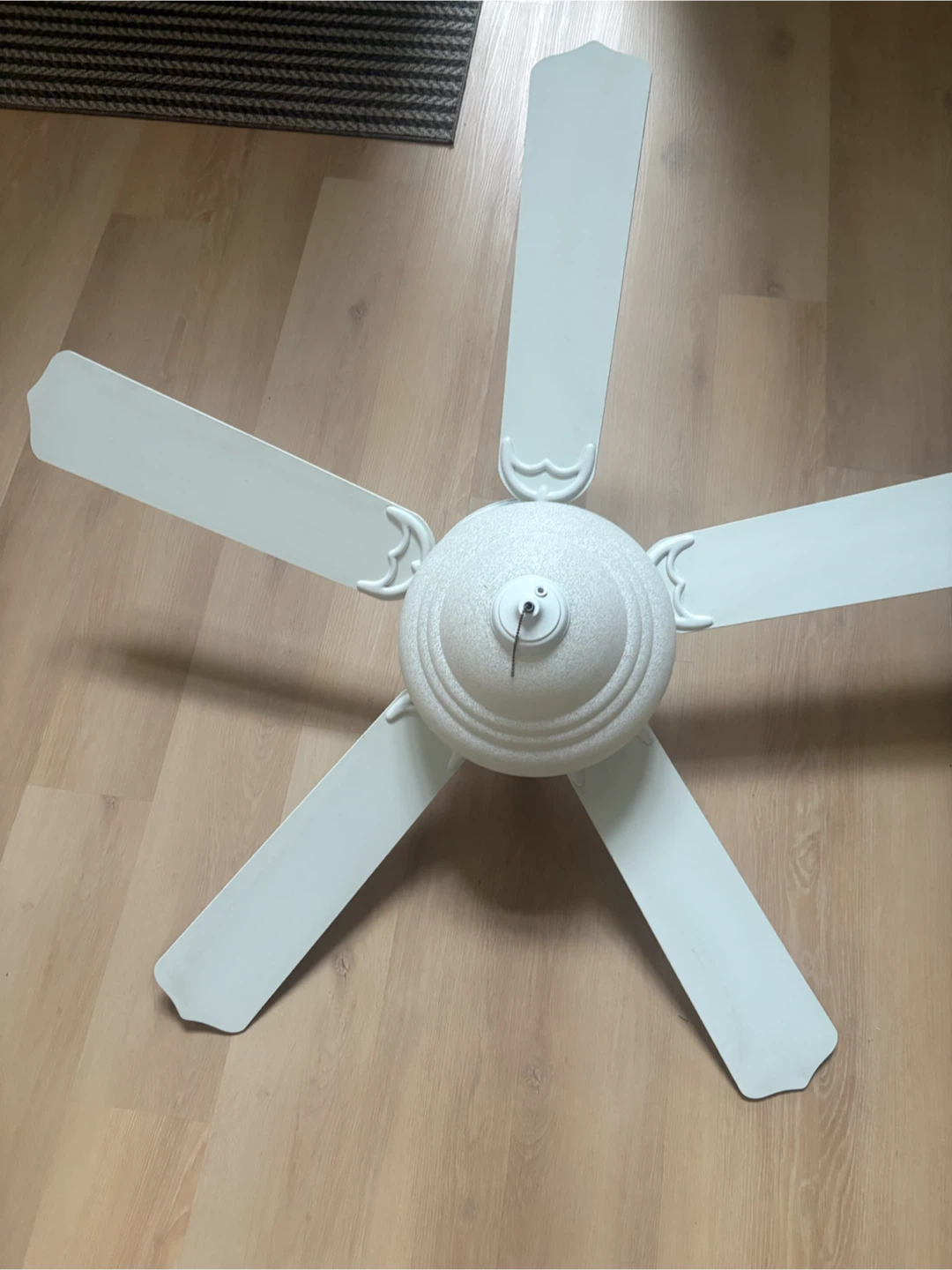 White 5-Blade Ceiling Fan