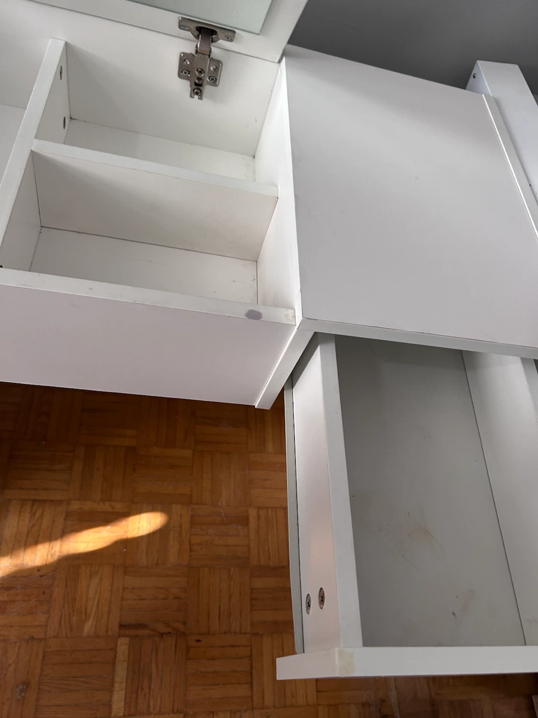 Ikea makeup table - photo 2