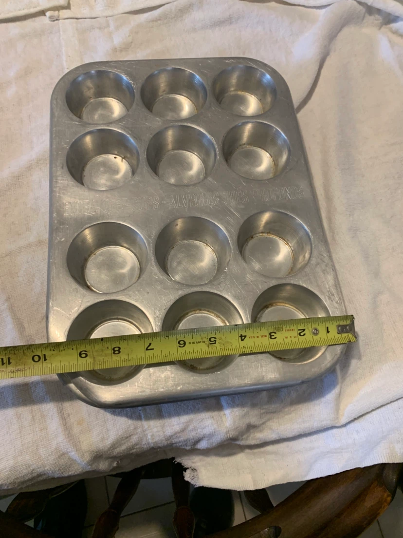 Set of 6 Aluminum Muffin Pans