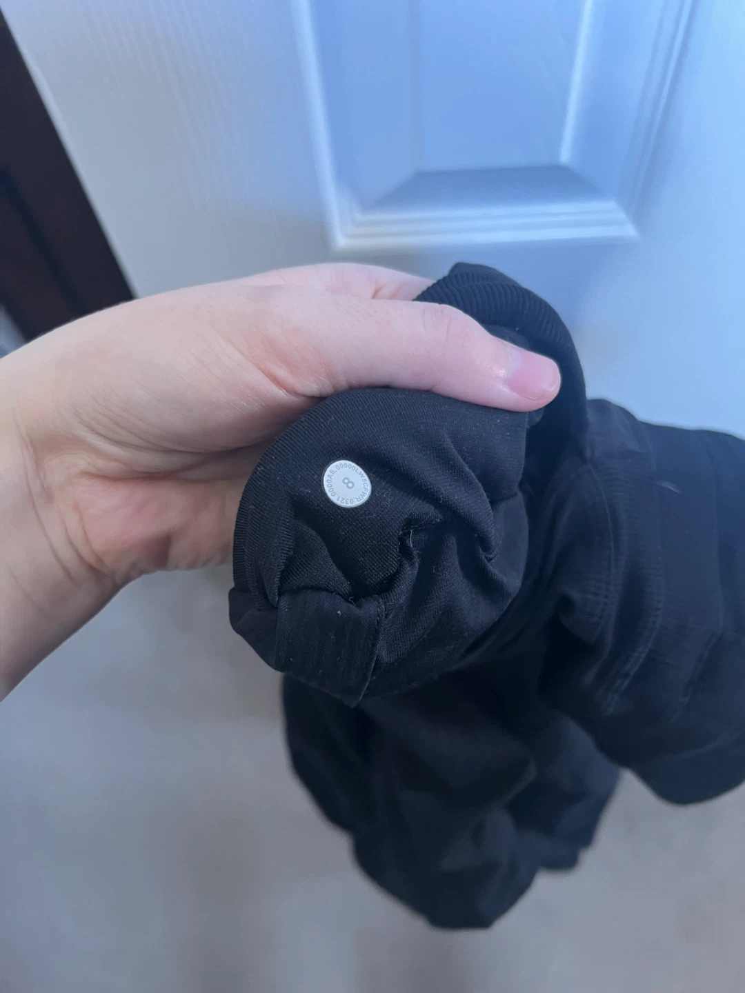 Lululemon black studio pants size 8 - photo 4