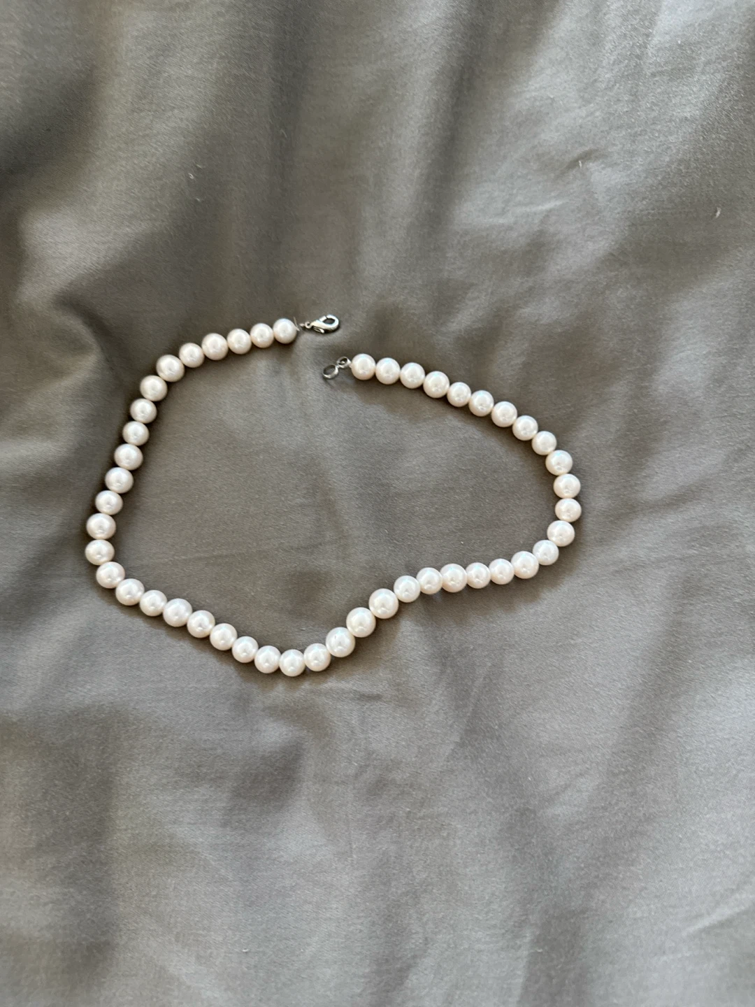 Classic White Pearl Necklace