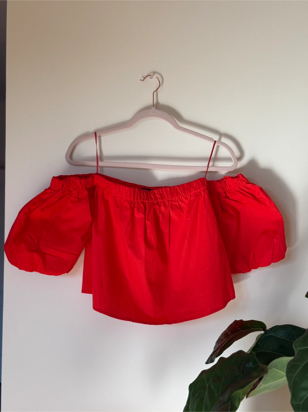 Bright carrot color off shoulder top - photo 2