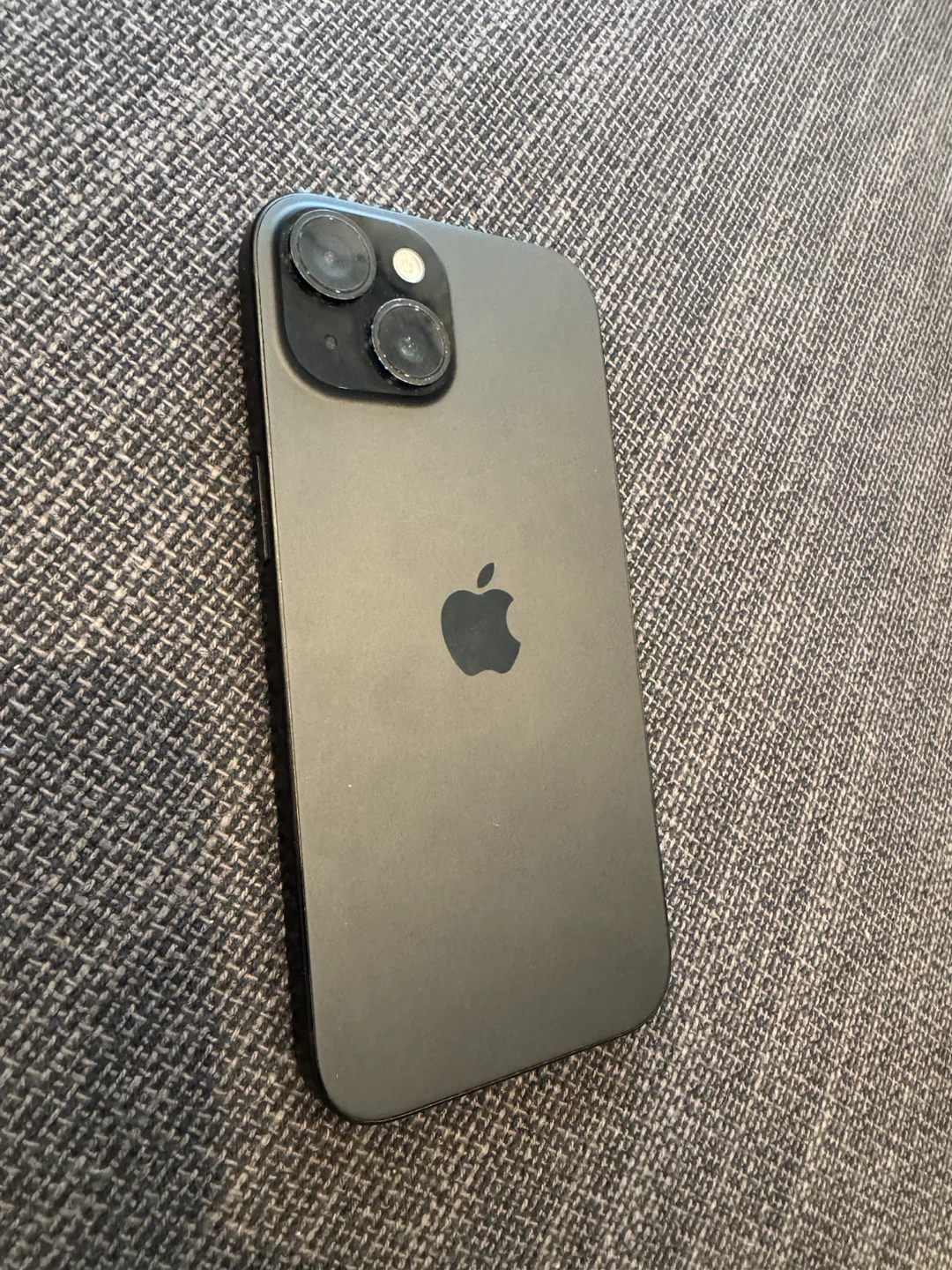 Apple iPhone 15 Midnight - photo 2