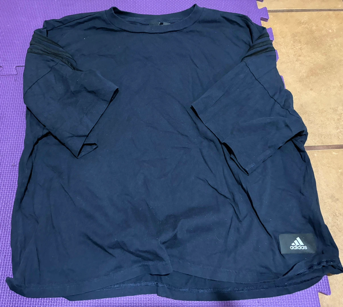 Women’s Adidas T-Shirt ~ Size Large