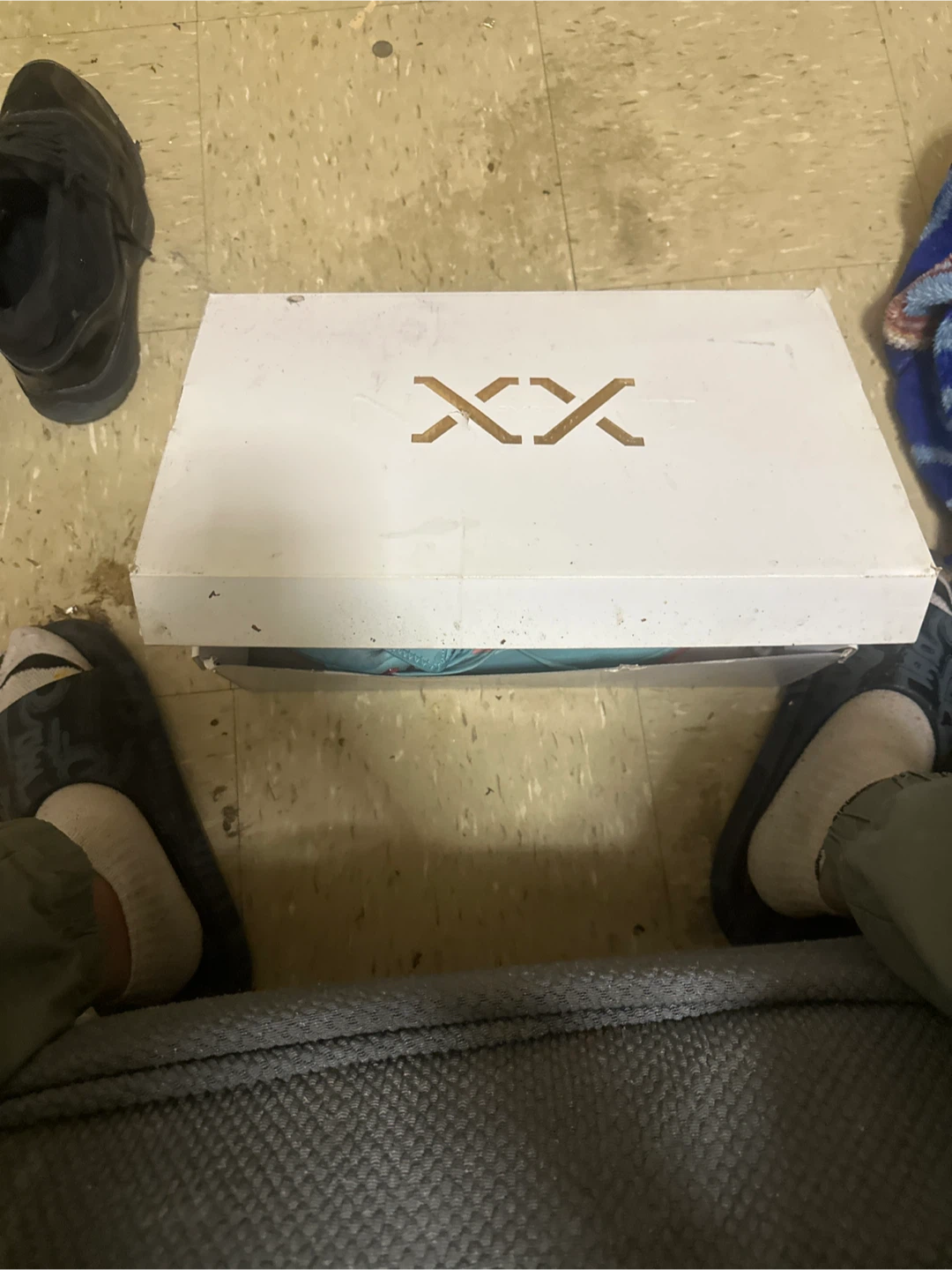 XX Collaboration Sneakers LeBron James - photo 3