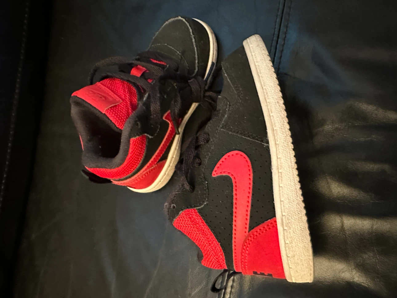 Nike Kids Shoes Size 7C - photo 3