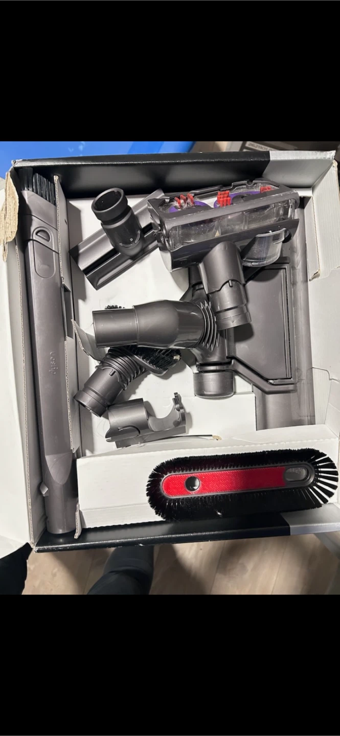 Dyson Total Clean Kit - photo 2