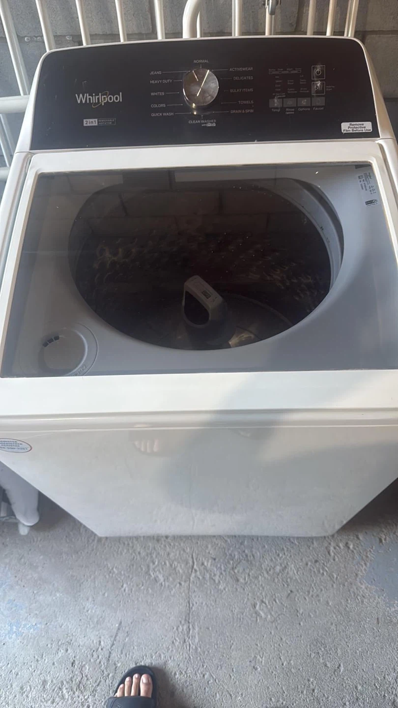Whirpool Washer and Electric Dryer Set- Great Condition! - photo 2