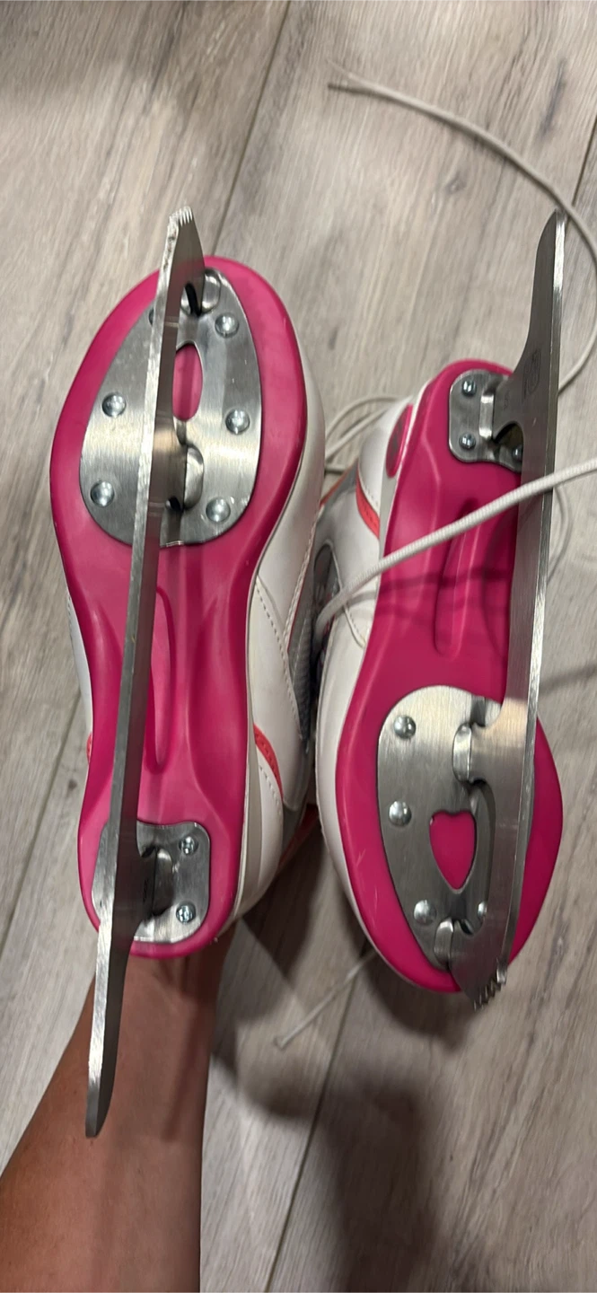 Girls Hespeler Recreational Ice Skates - photo 2