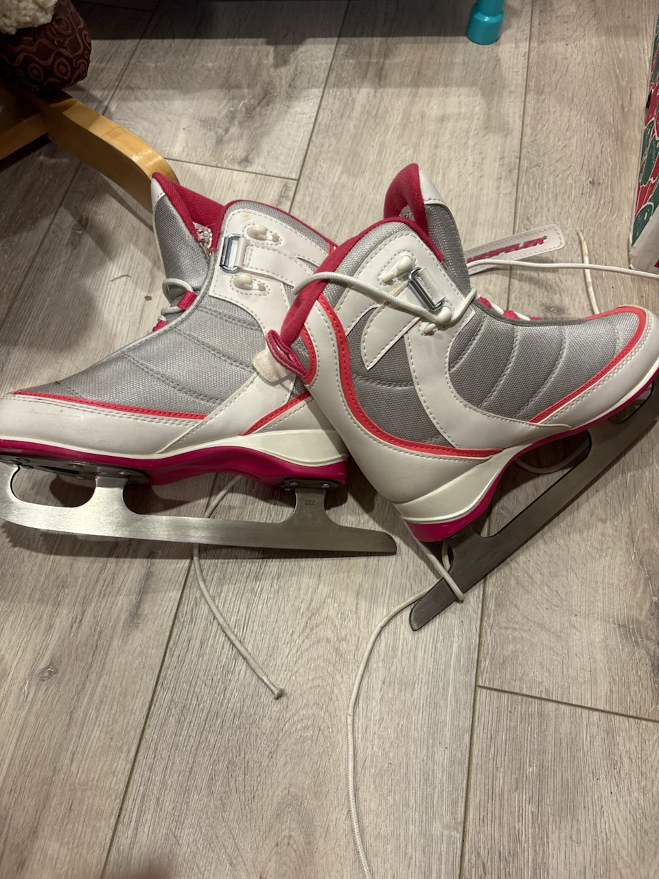 Girls Hespeler Recreational Ice Skates - photo 5