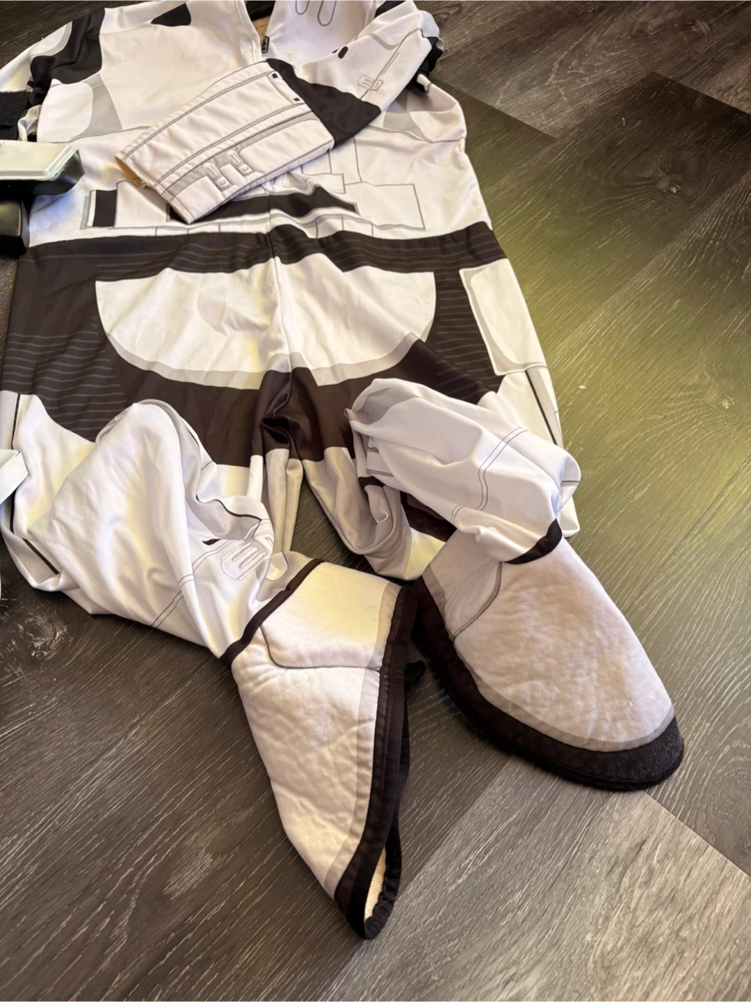 Star Wars Stormtrooper Costume - photo 3