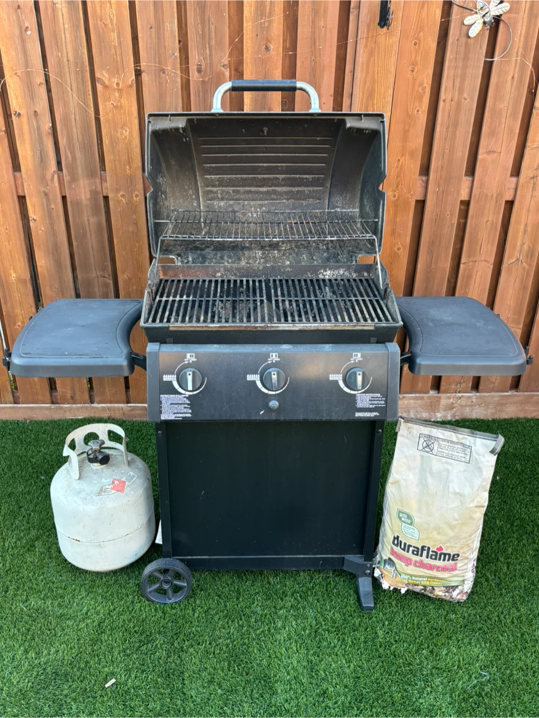 Broil-Mate 3-Burner Propane BBQ - photo 2