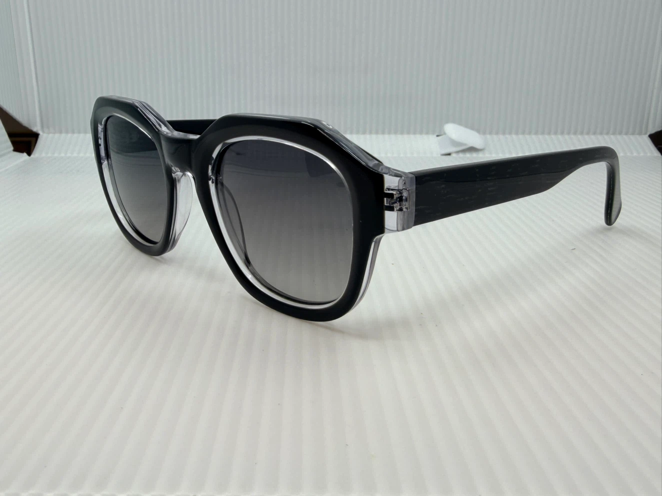 Sunglasses - Grey Gradient with polarized lenses