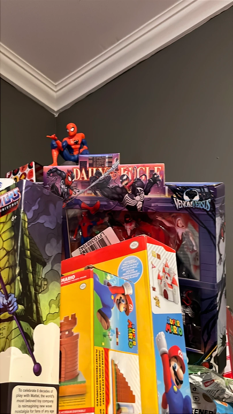 Random toys must go all (5$ each or wholesale) - photo 2