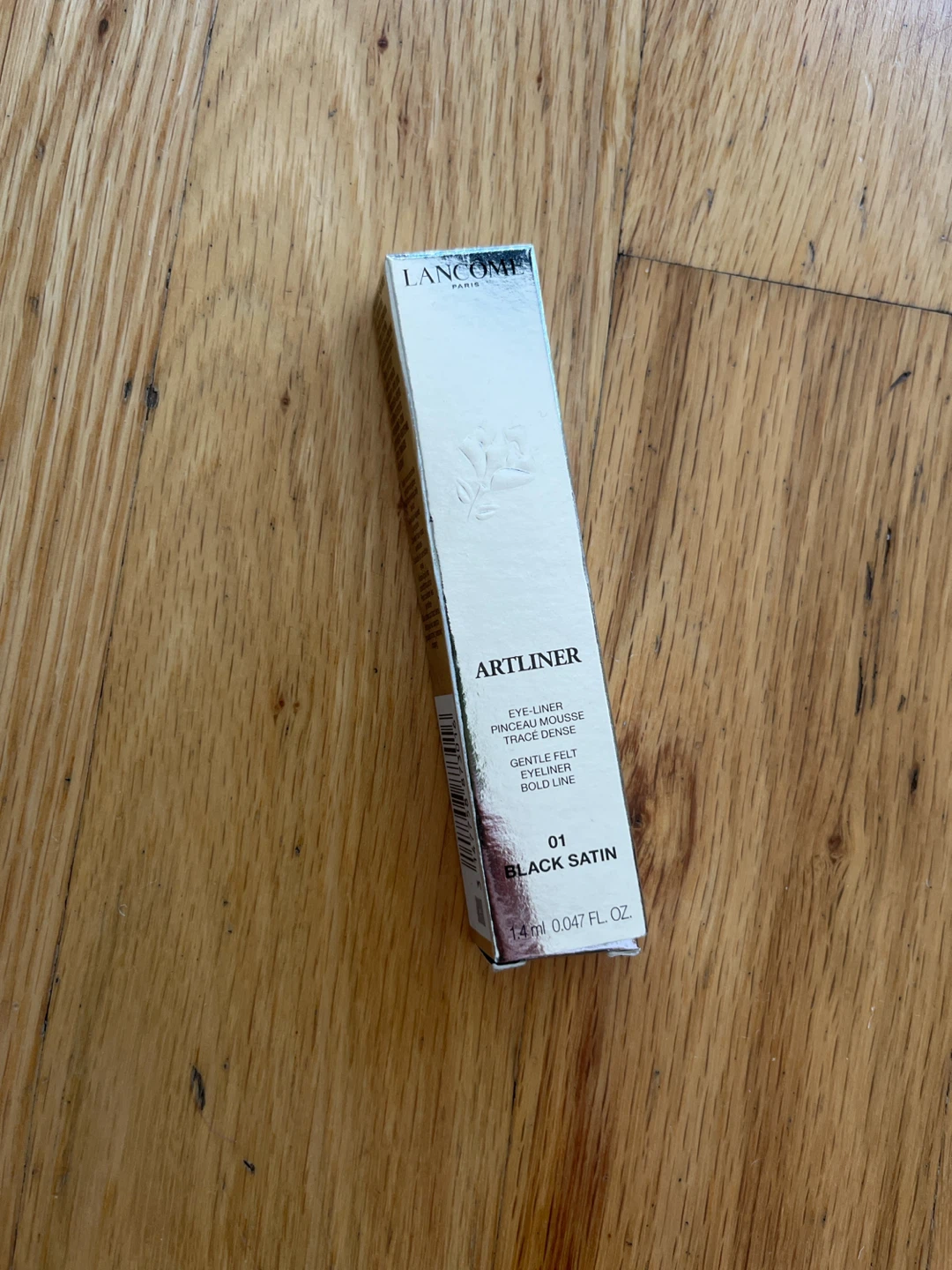 BNIB Lancôme Artliner Eyeliner 01 Black Satin