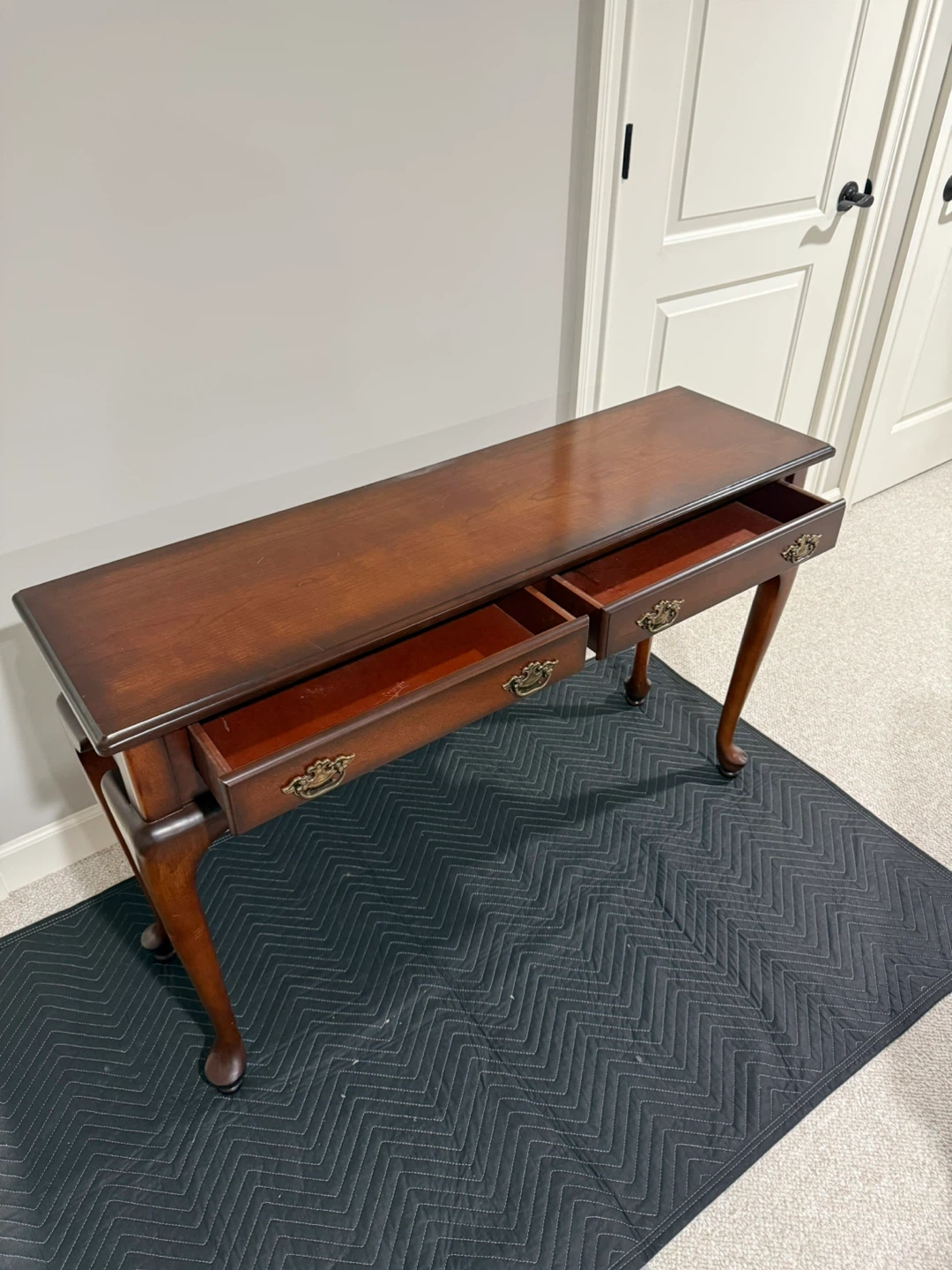 ENTRY/HALL TABLE-BOMBAY - photo 3