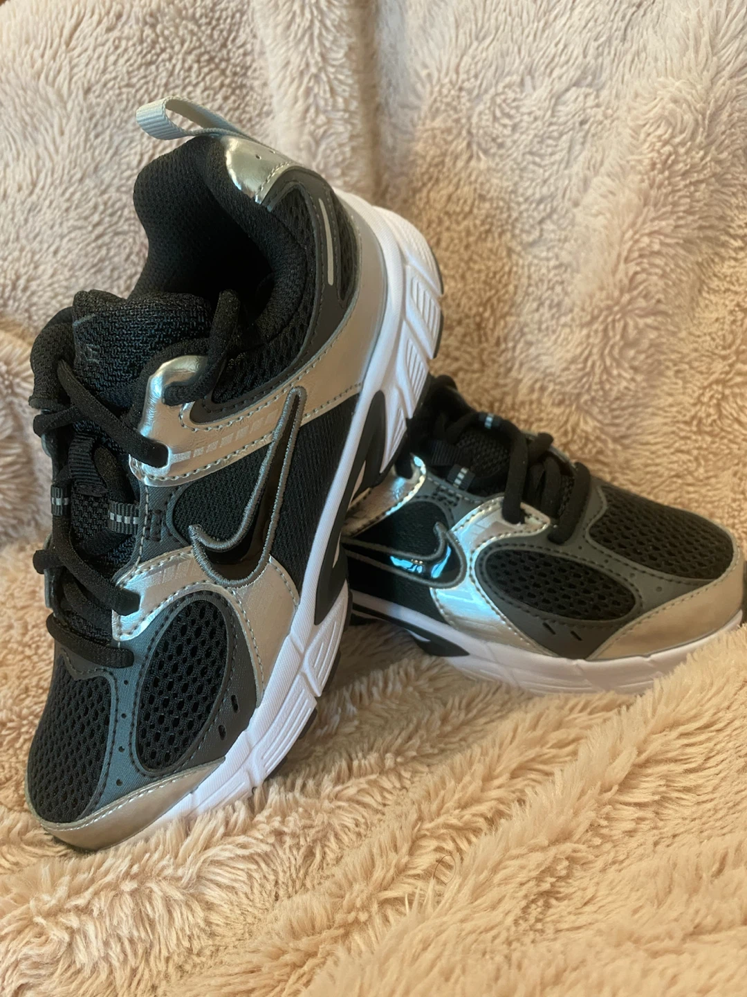Two Pairs of Nike Kids Shoes - photo 3