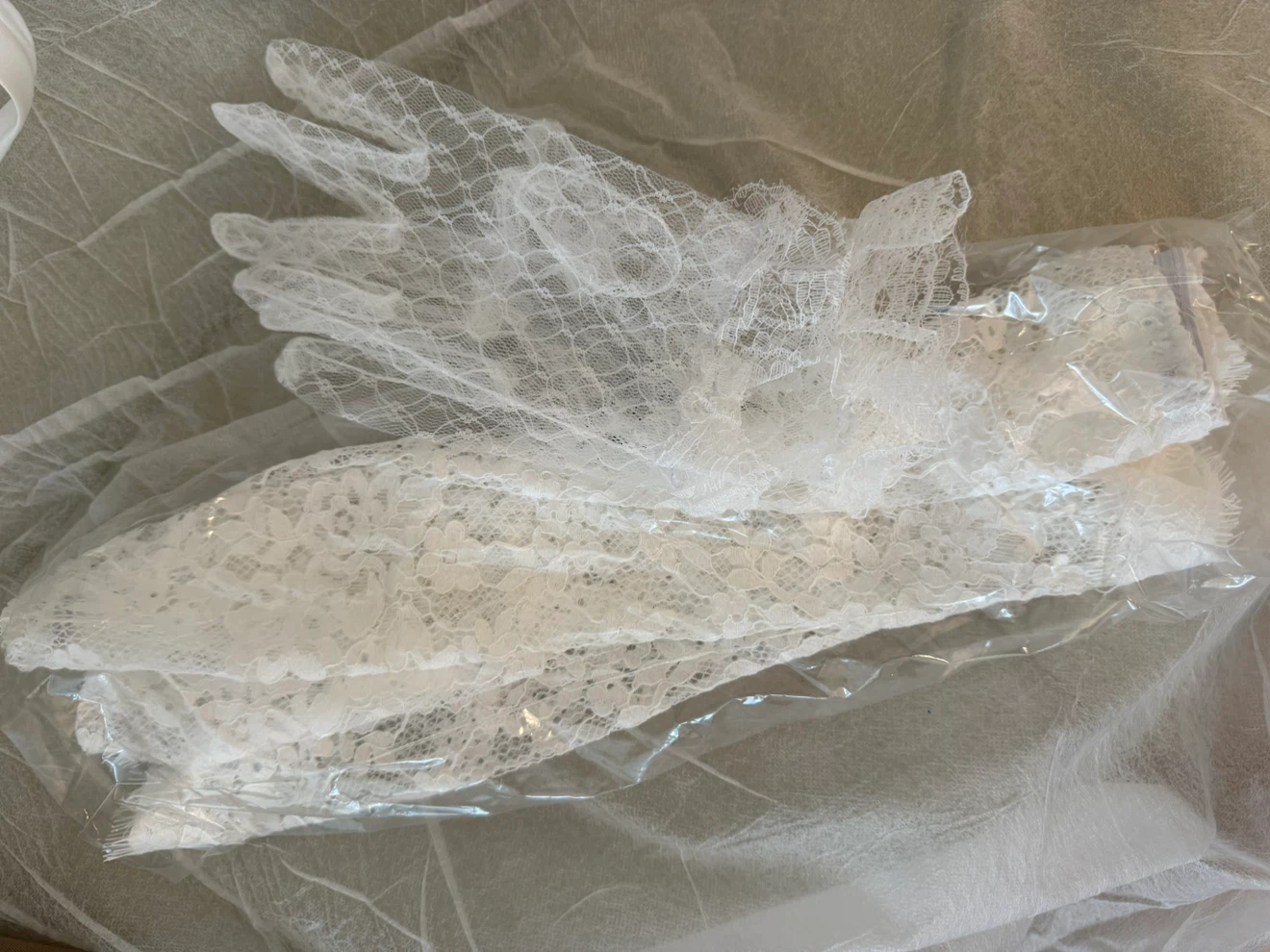 lace wedding dress new with tag - photo 4