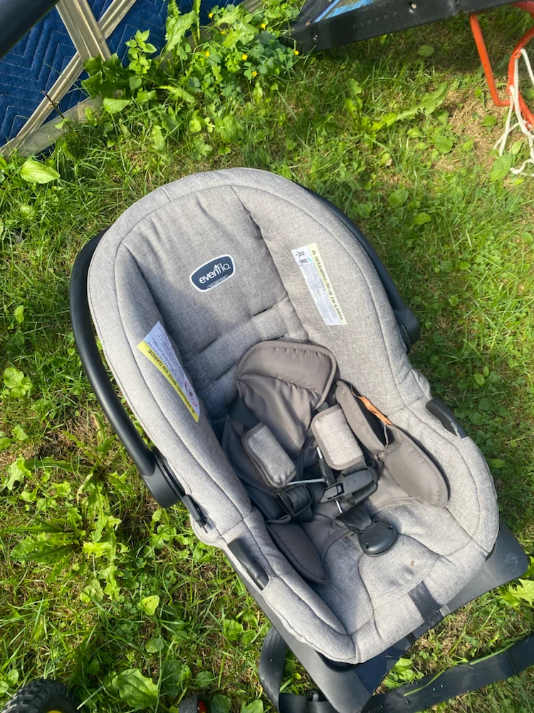 Evenflo Infant Car Seat