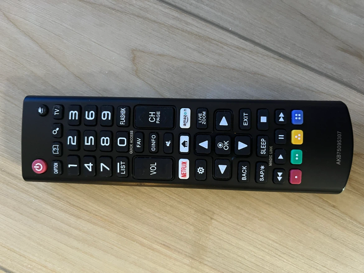 70-inch Smart TV - photo 2
