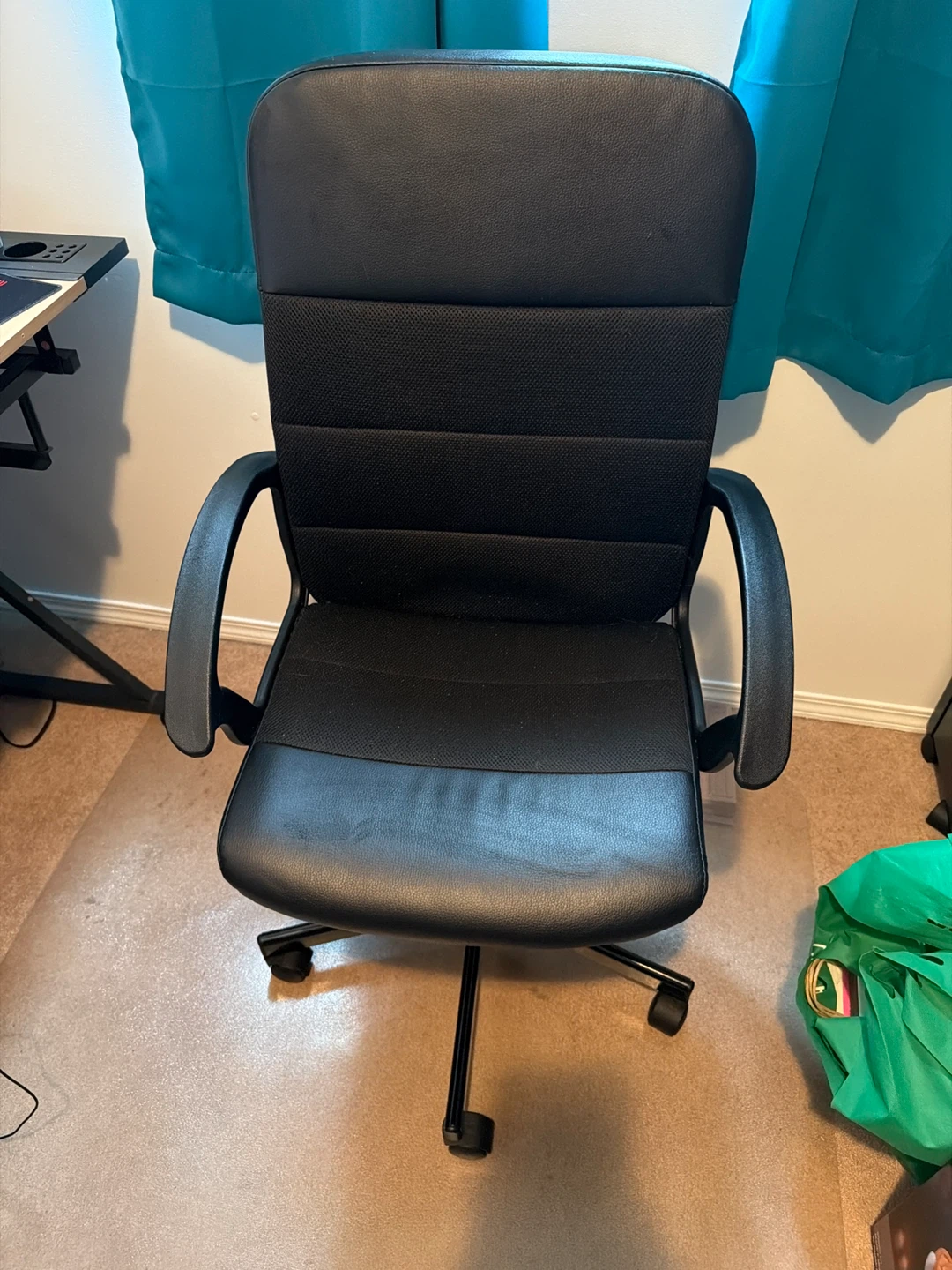 Black Office Chair