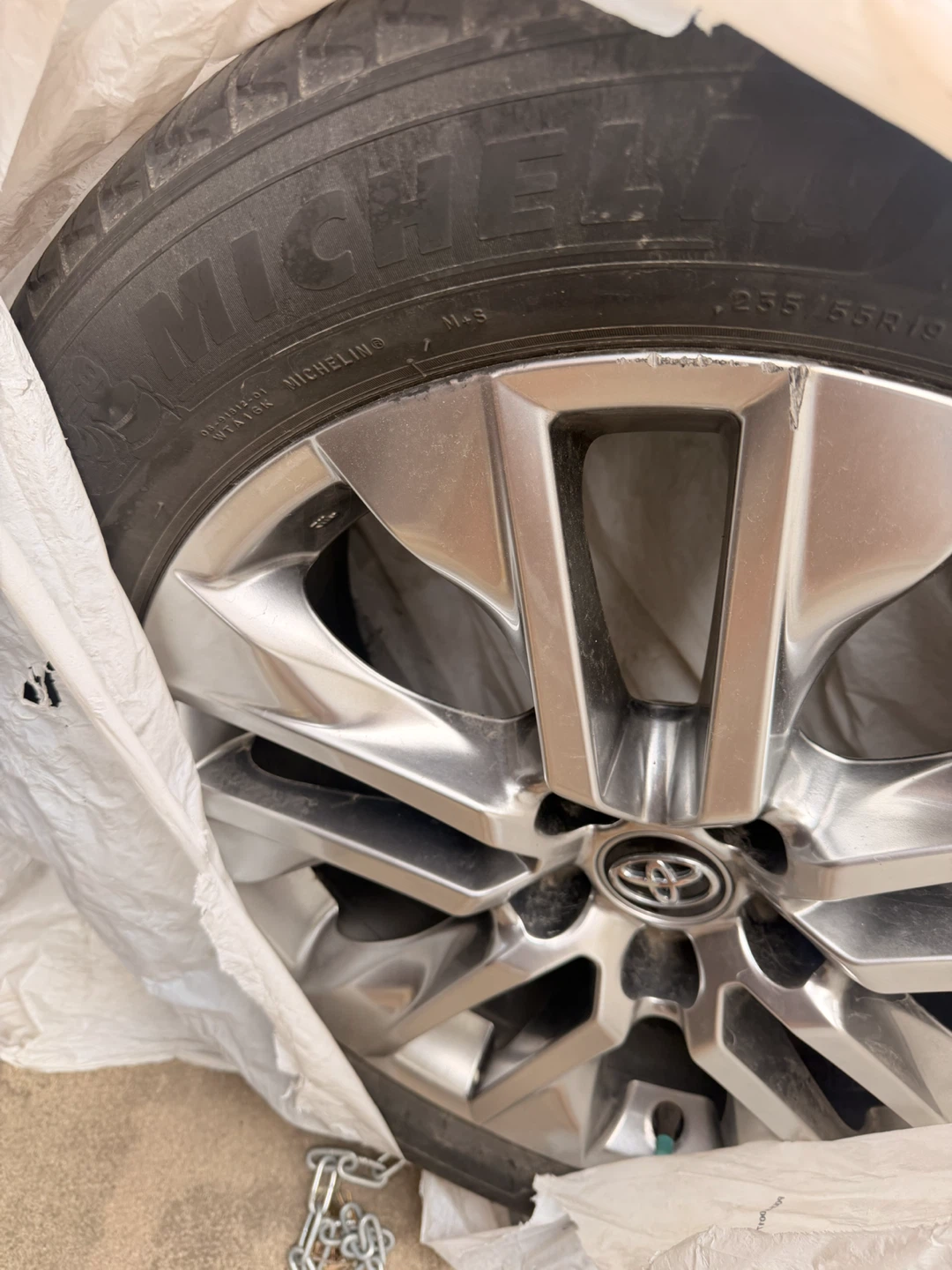 Tire with Rims (Toyota Rav 4) - photo 2