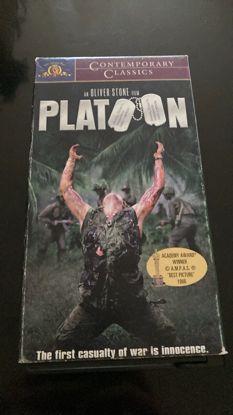Platoon - Oliver Stone Film VHS