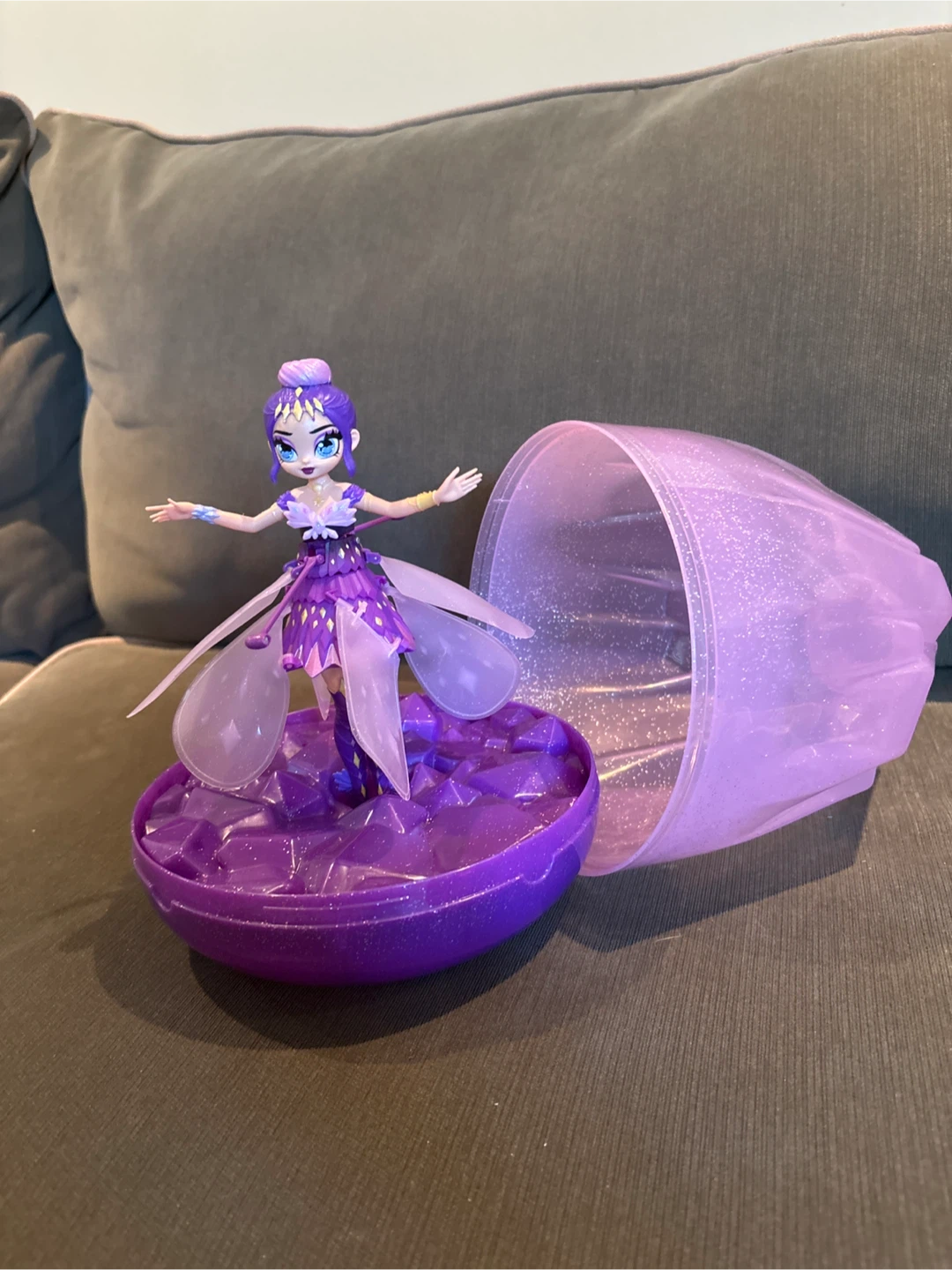 Hatchimals Pixies Crystal Flyers Purple Fairy
