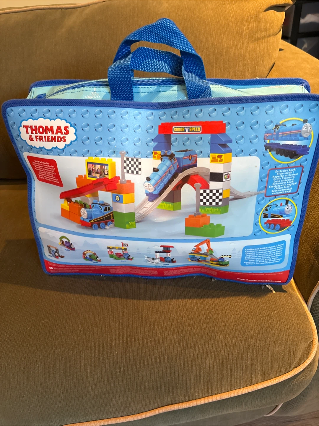 Mega Bloks Thomas & Friends Railway Race Day - photo 2